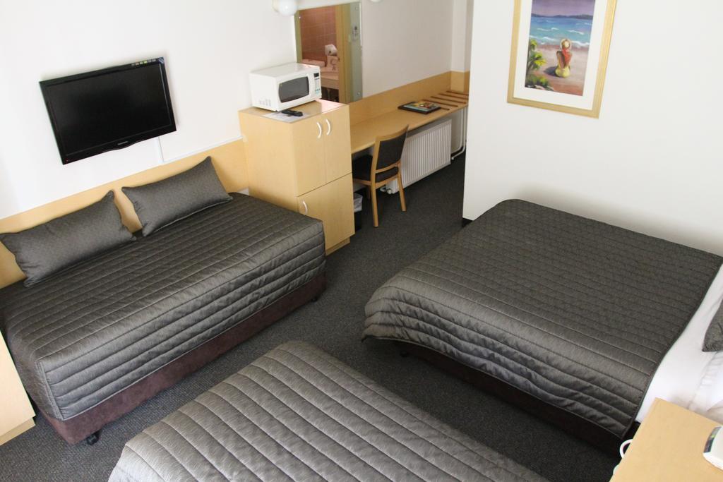 Mid City Motor Inn Queanbeyan Bilik gambar