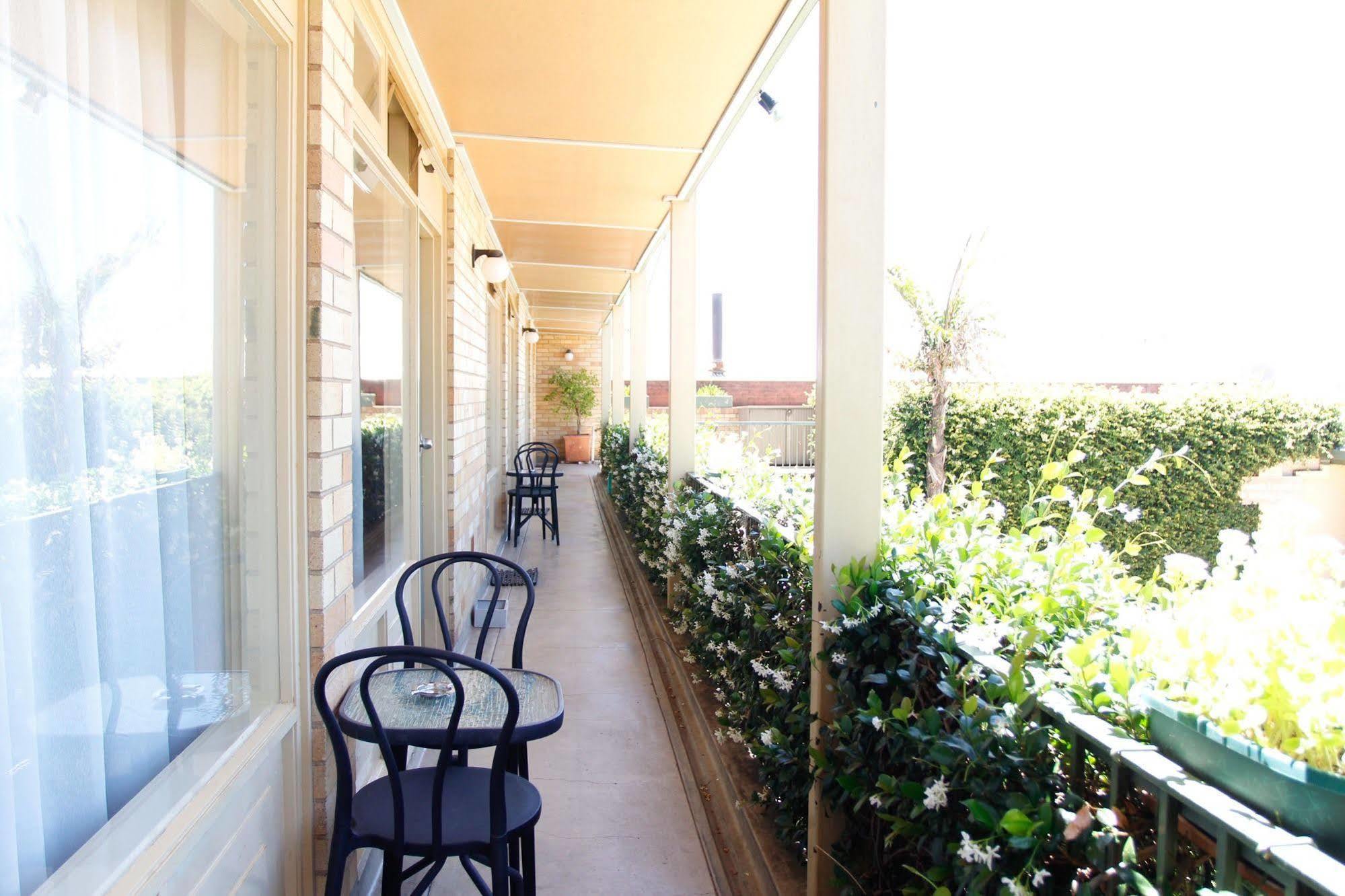 Mid City Motor Inn Queanbeyan Luaran gambar
